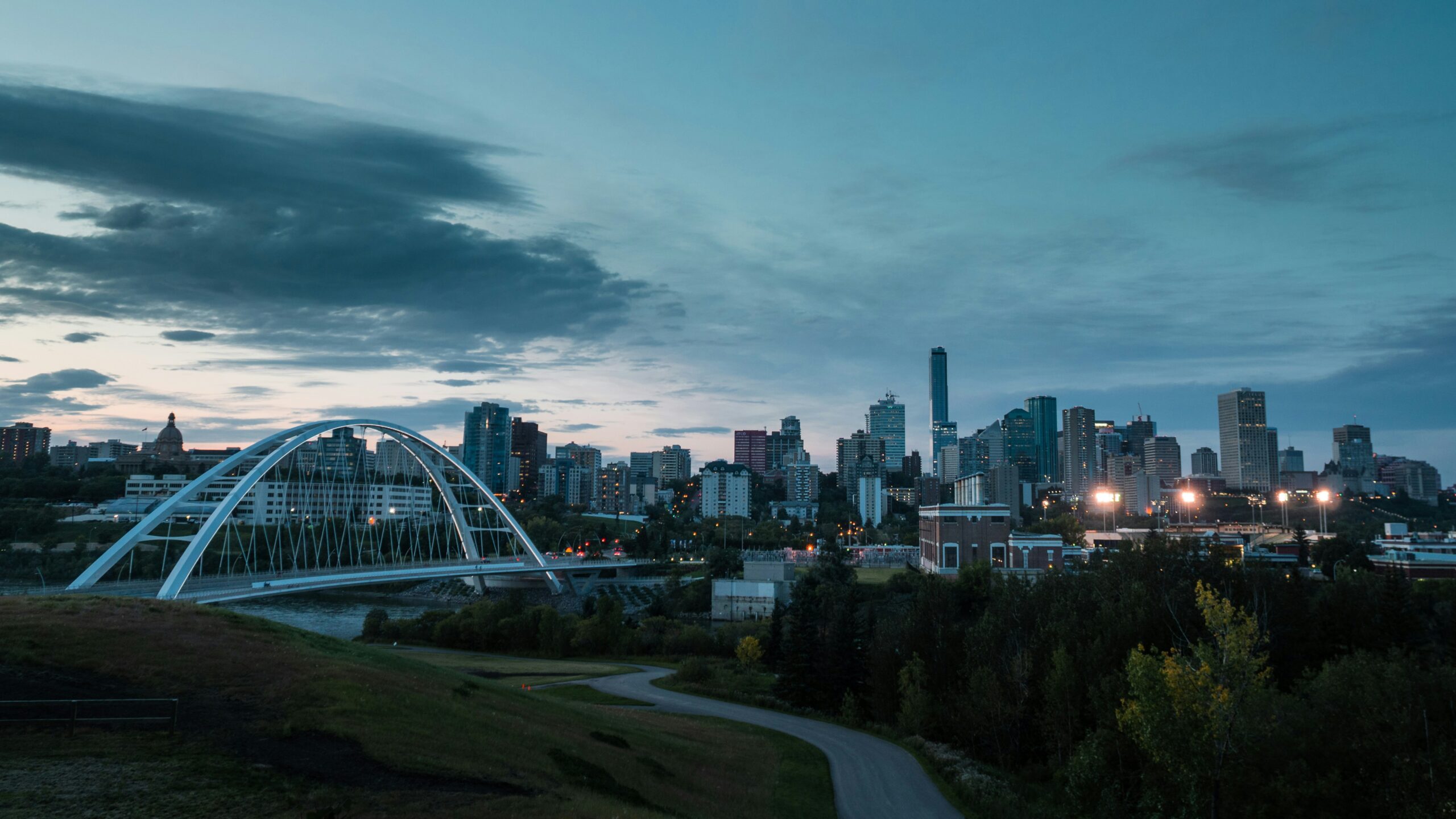 Edmonton skyline and Walterdale Bridge